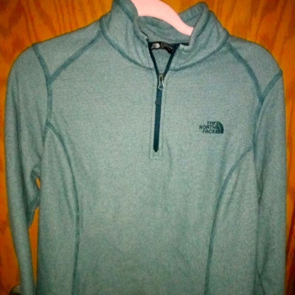 The North Face Pullover